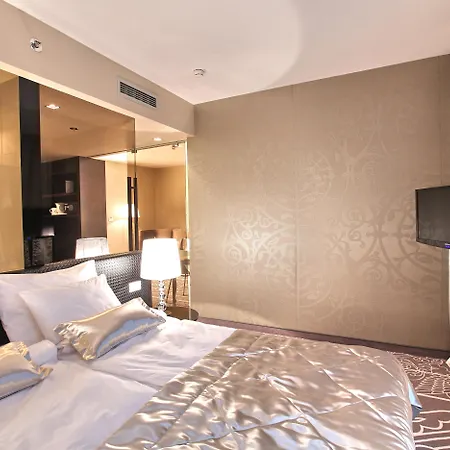 Zijin Hotel Belgrade-3